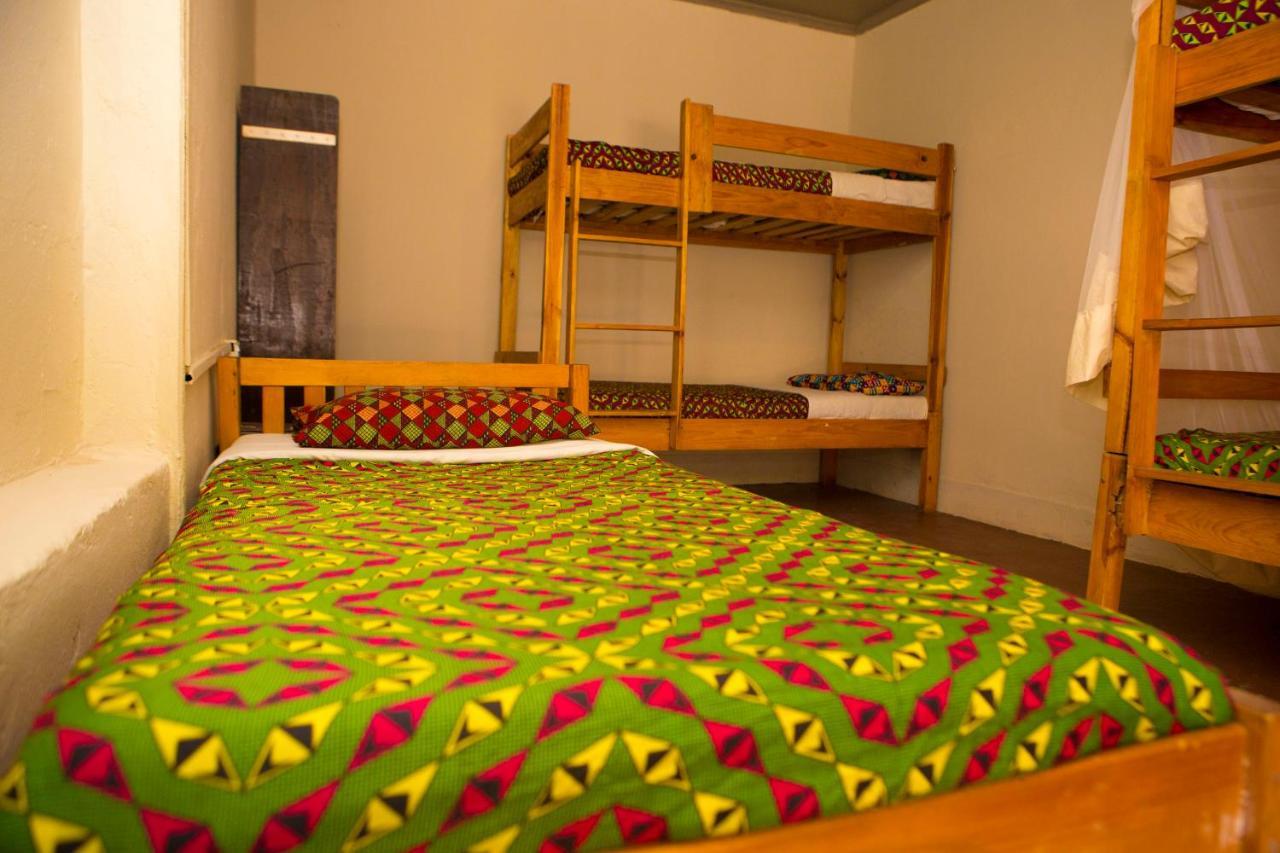 A Pousada Lusaka Backpackers Exterior foto