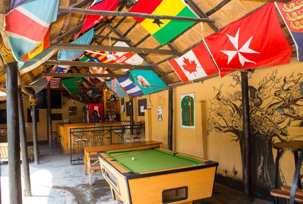 A Pousada Lusaka Backpackers Exterior foto