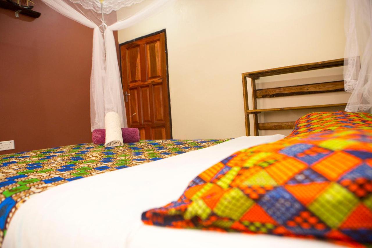 A Pousada Lusaka Backpackers Exterior foto
